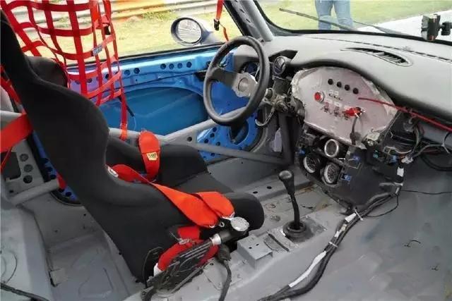 汽車(chē)為什么要追求輕量化？在它“減肥”的背后隱藏著怎樣的秘密？