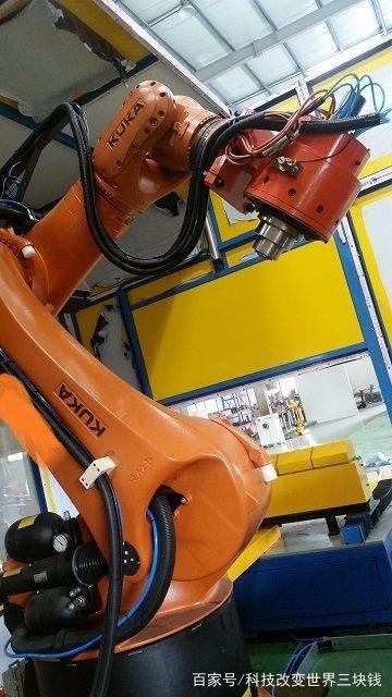 機(jī)器人銑刀切割加工（汽車(chē)內(nèi)飾塑料）機(jī)械手去毛刺拋光銑削電主軸