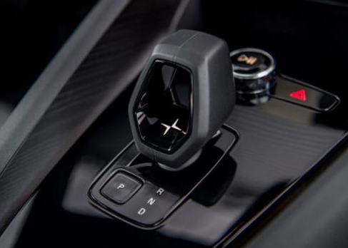 新能源汽車(chē)增長(zhǎng)120%