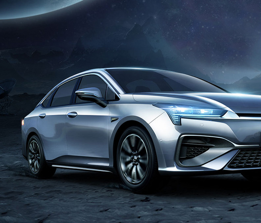 汽車制造 |  小米汽車SU7即將量產(chǎn)，產(chǎn)量目標(biāo)驚人！揭秘背后的產(chǎn)能神話